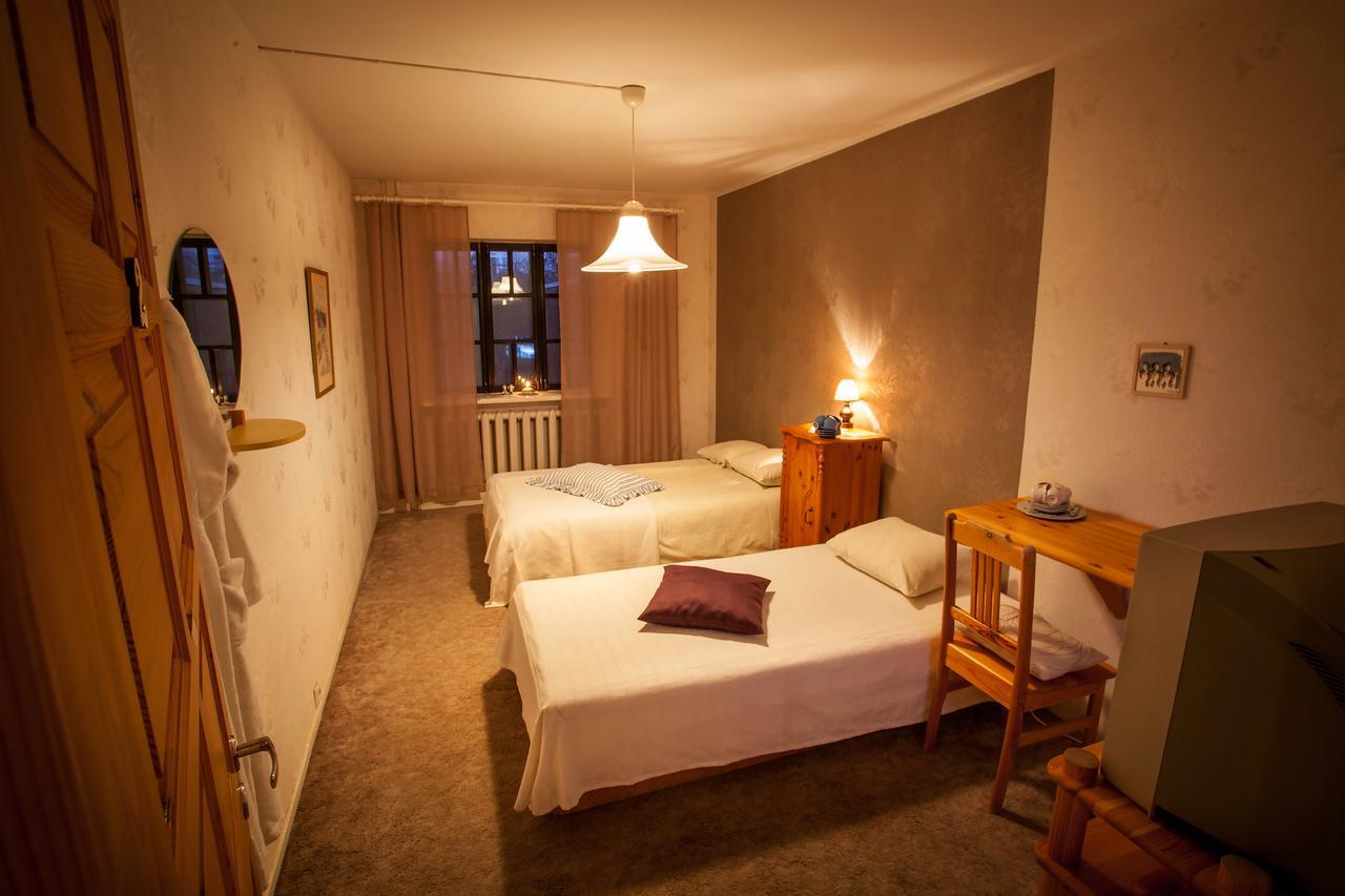 Peetrimoisa Villa Hostel Вильянди Экстерьер фото